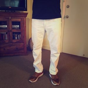 White True Religion Jeans